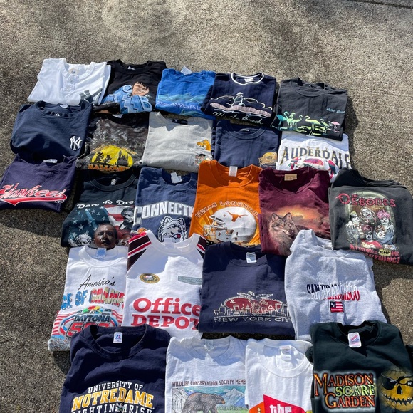 24 Piece T shirt Lot Mixed Vintage - Picture 2 of 7